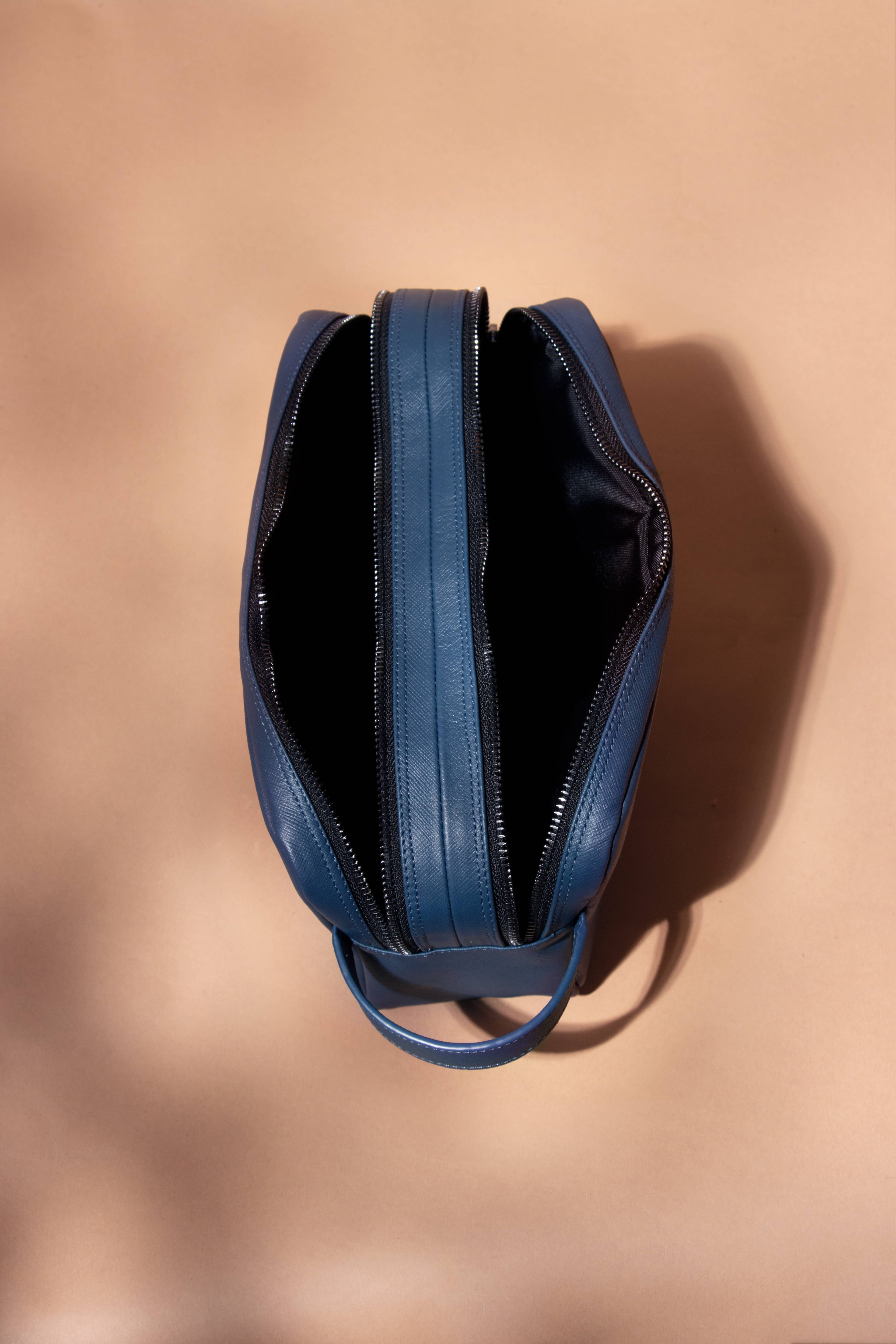 Neceser de piel tipo travel Pavon