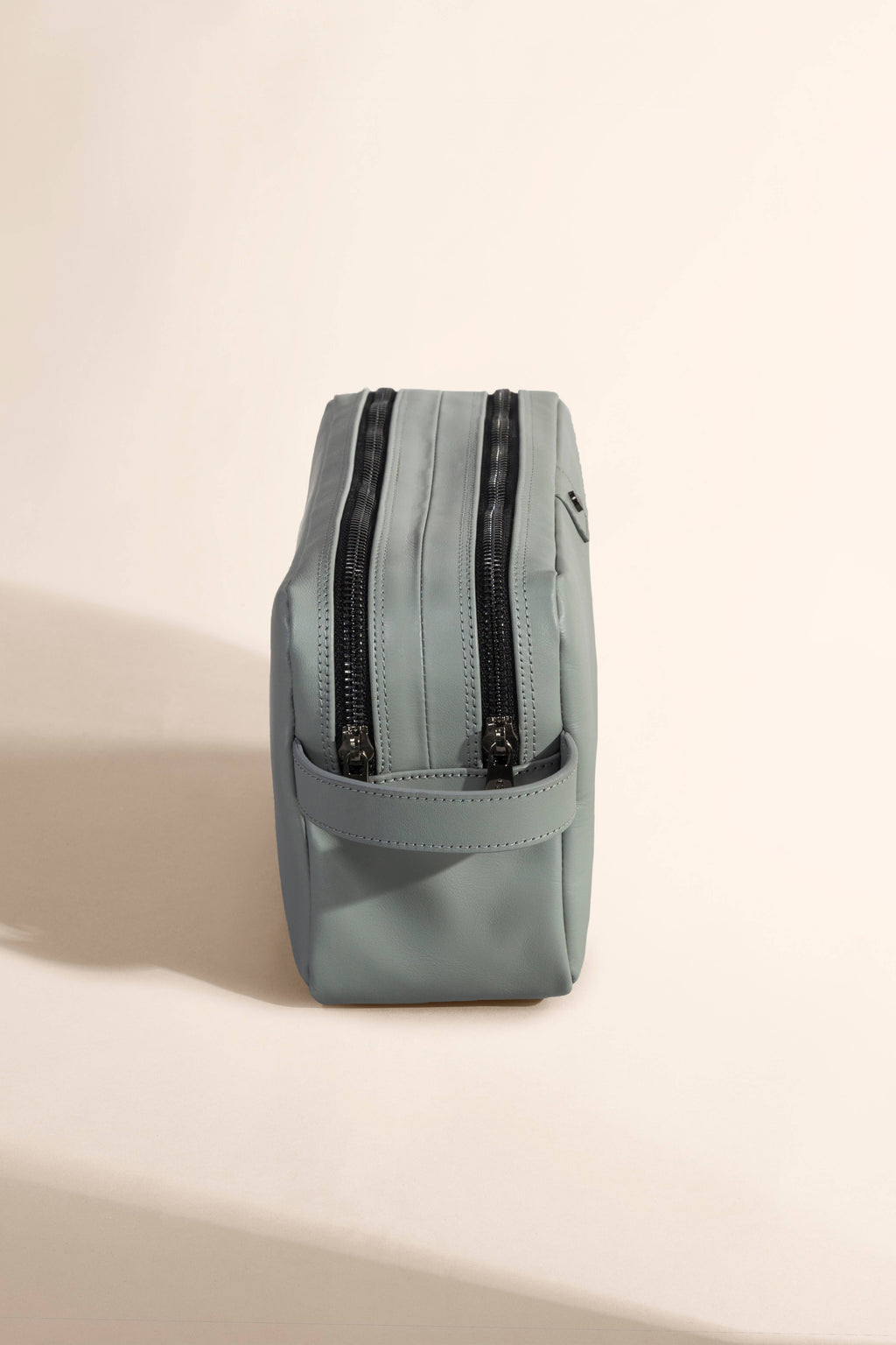 Neceser de piel tipo travel Pavon